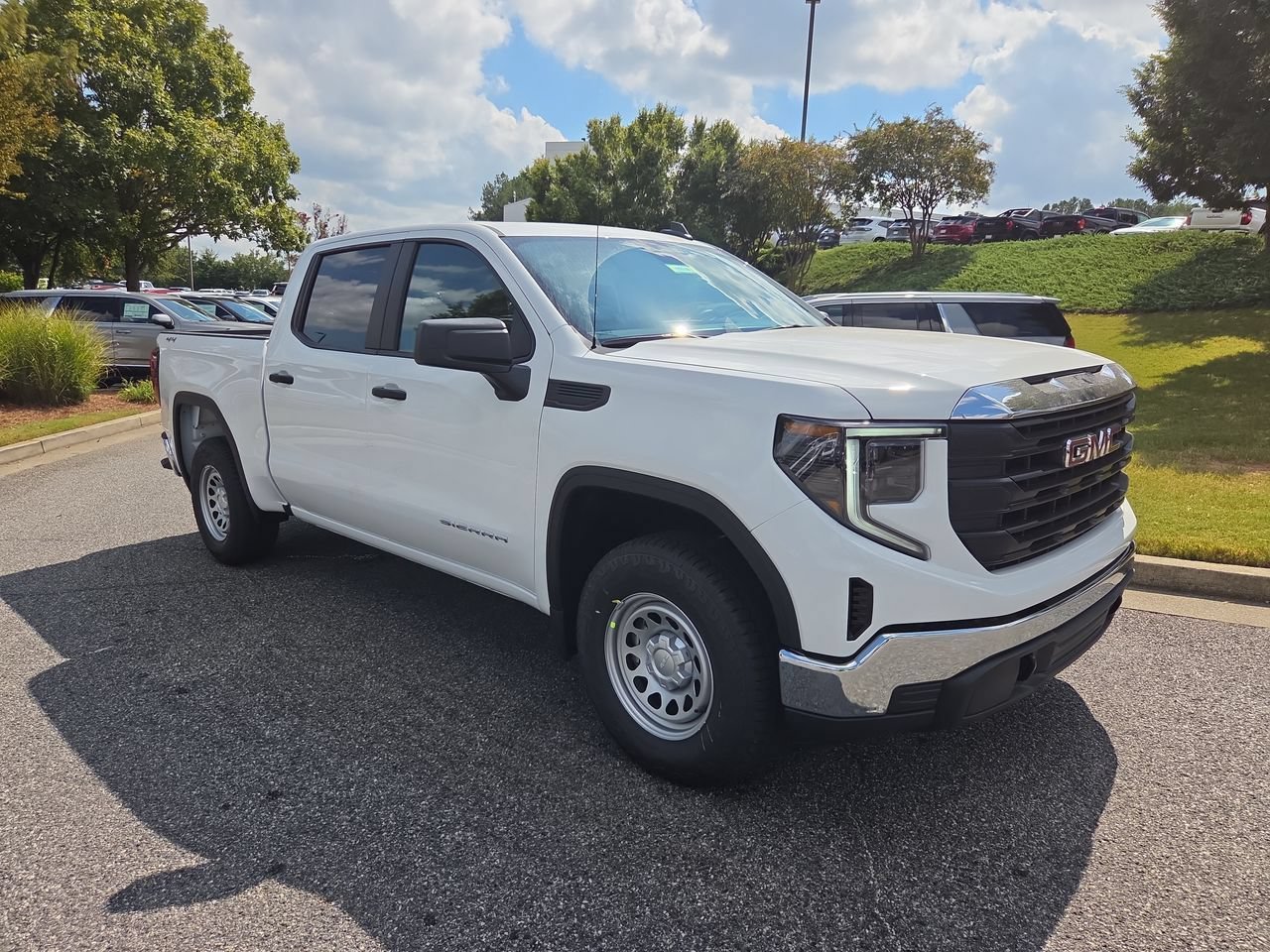 New 2026 Summit White GMC Pro image 2