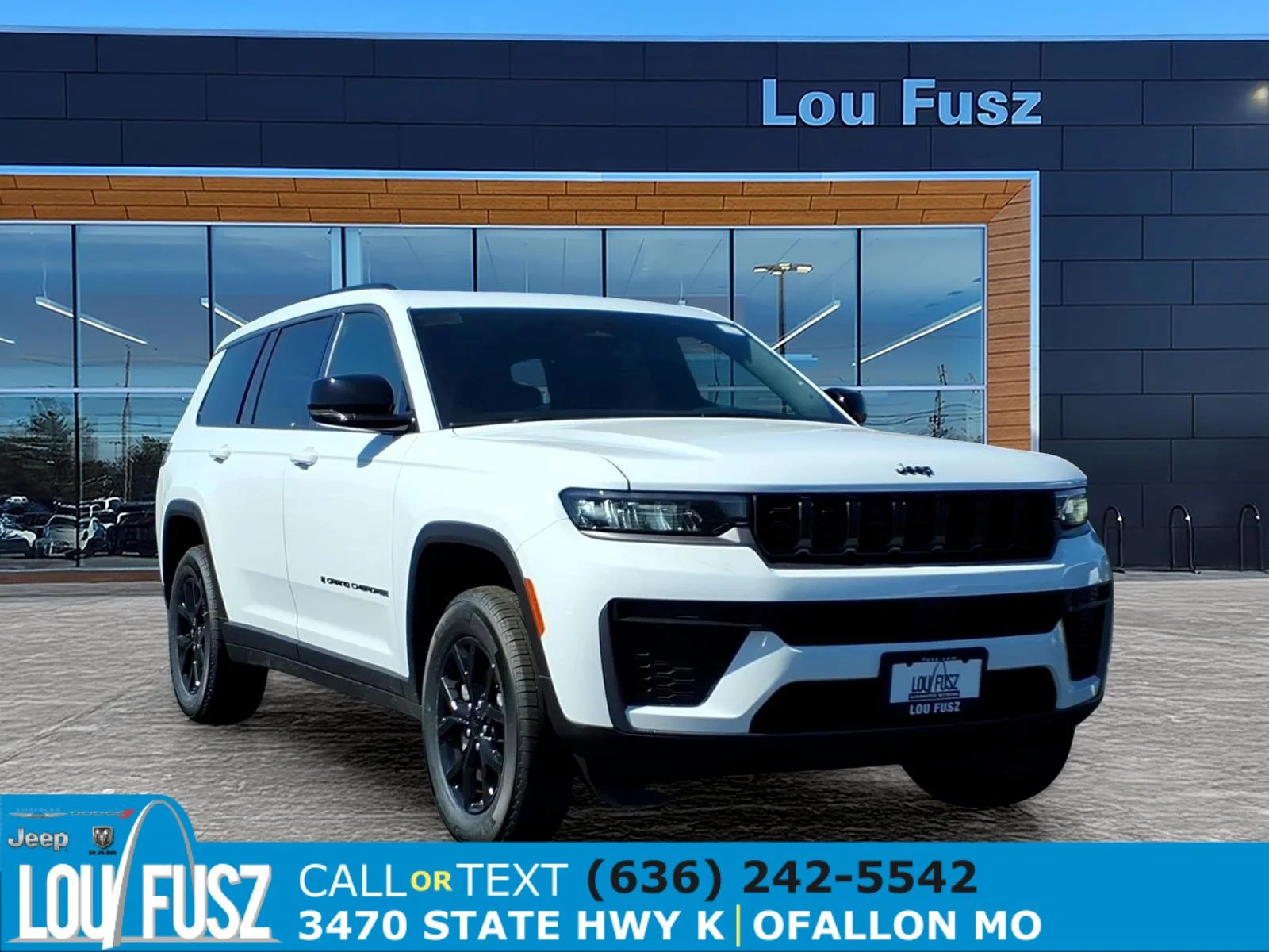 New 2026 Bright White Clear-Coat Exterior Paint Jeep Laredo image 1