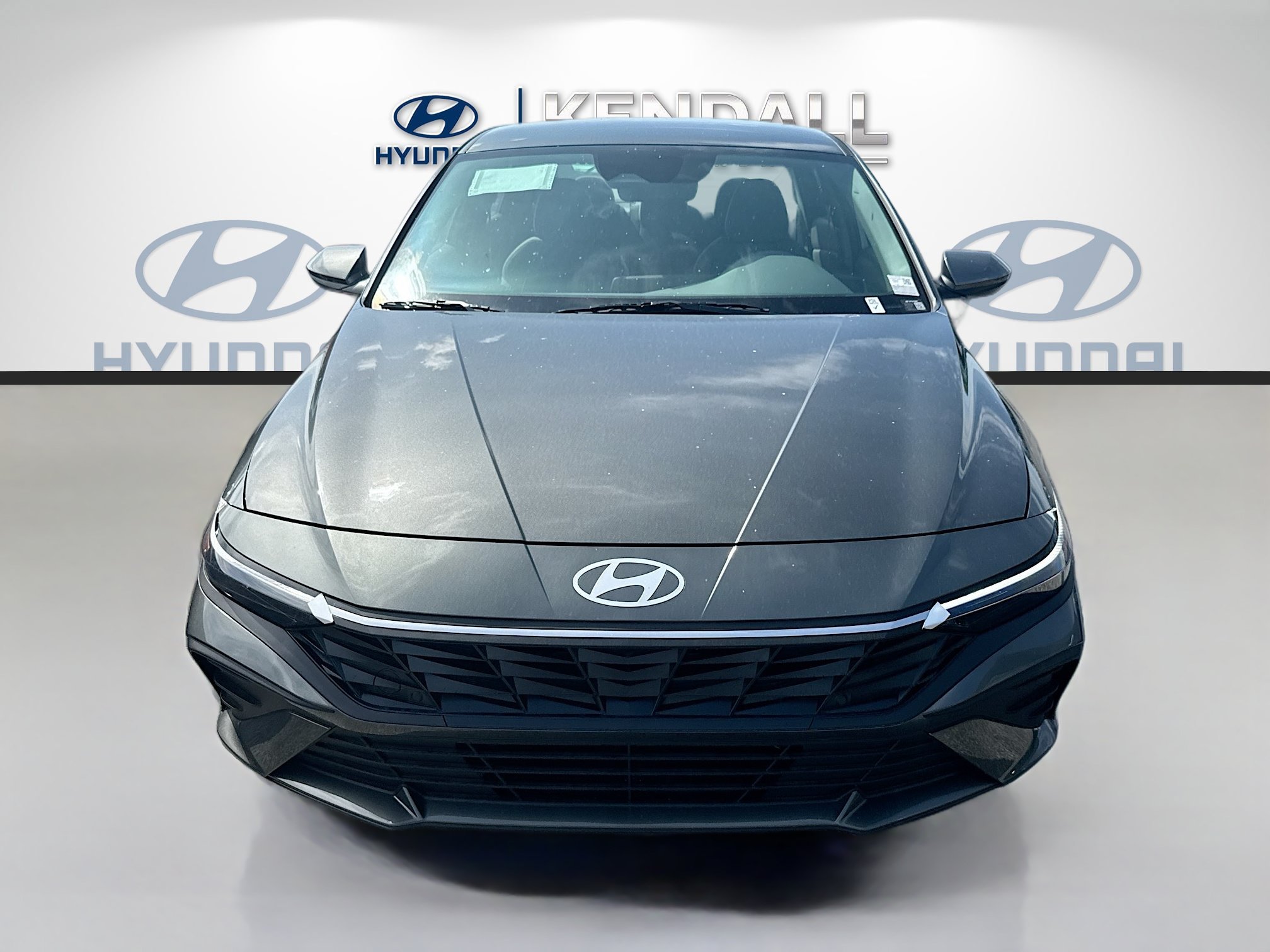 New 2026 Amazon Gray Hyundai SE image 26