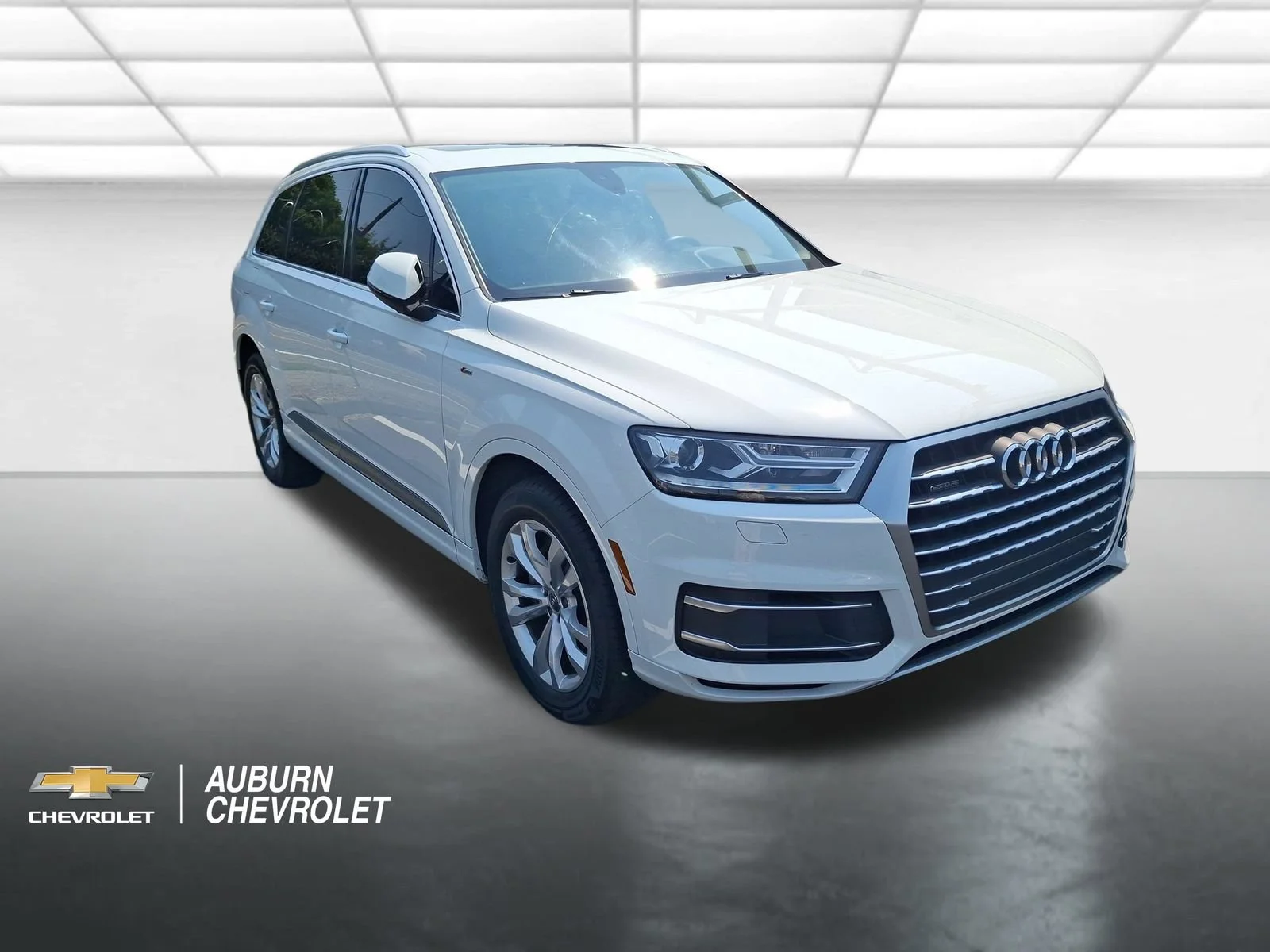 Used 2018 White Audi 2.0T Premium Plus image 1