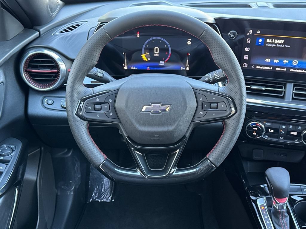 2026 Chevrolet Trax RS - Photo 13