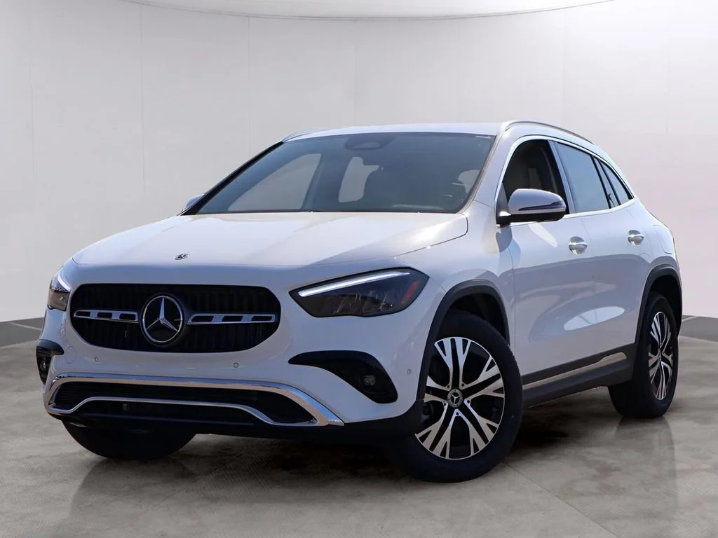 New 2026 Polar White Mercedes-Benz GLA 250 image 42