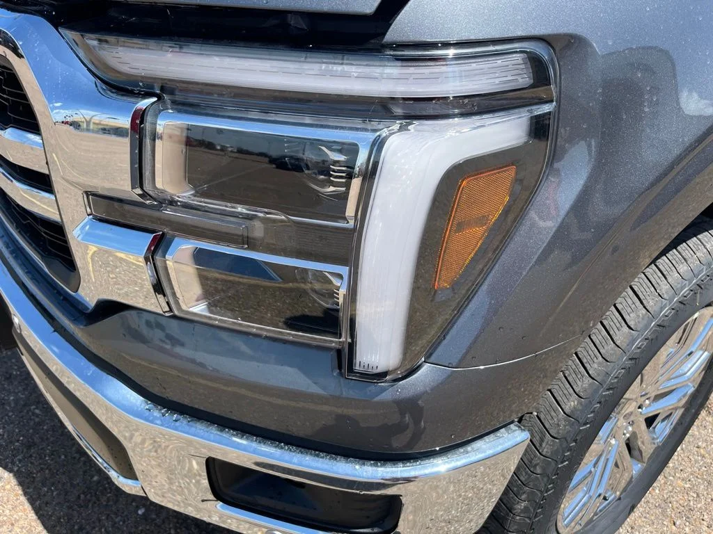 2025 Ford F-150 Lariat - Photo 23