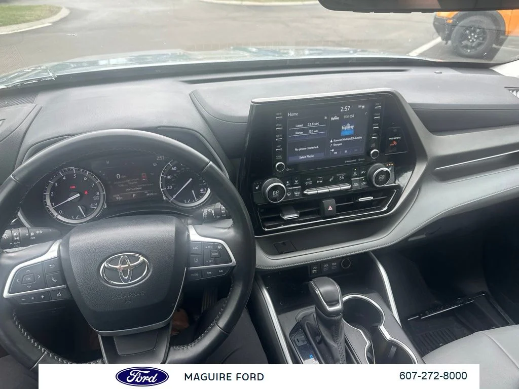 Used 2022 Blue Toyota XLE image 16