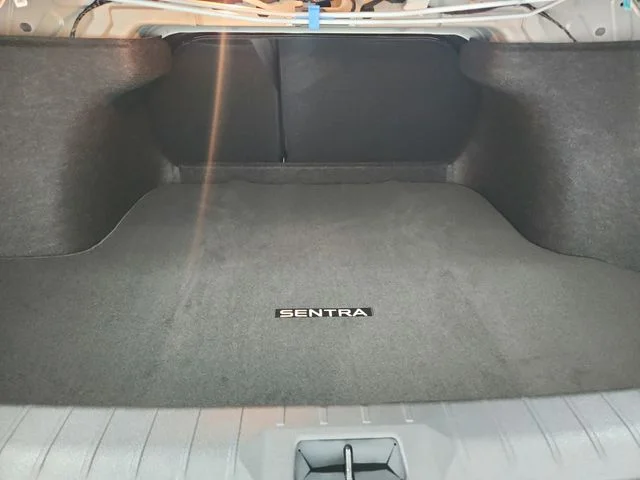 New 2026 White Nissan SR image 44