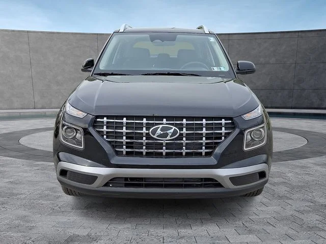 New 2026 Black Hyundai SEL image 2