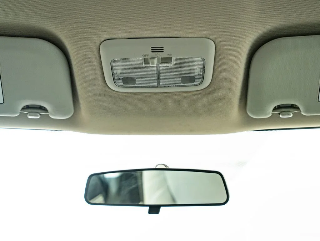 Used 2015 Slate Metallic Toyota LE image 40
