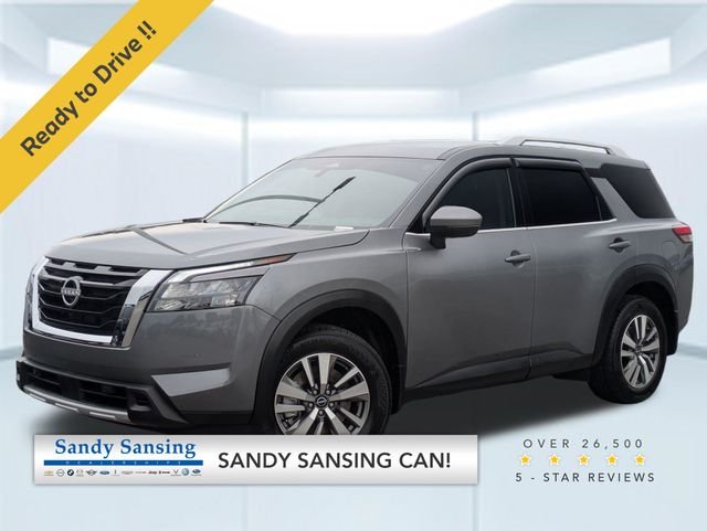 2025 Nissan Pathfinder SL 2WD's photo