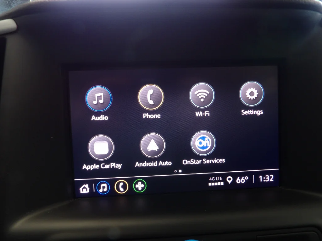 Used 2024 Downpour Metallic GMC SLE image 35