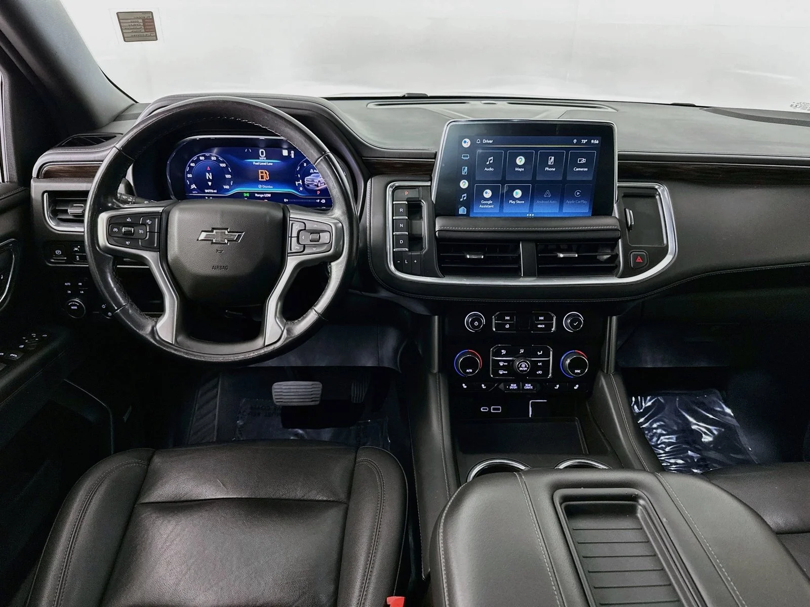 Used 2022 Black Chevrolet Z71 image 24