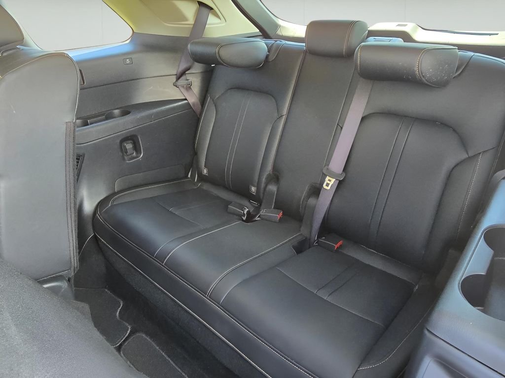 Used 2025 Machine Gray Metallic Mazda Preferred Package image 17