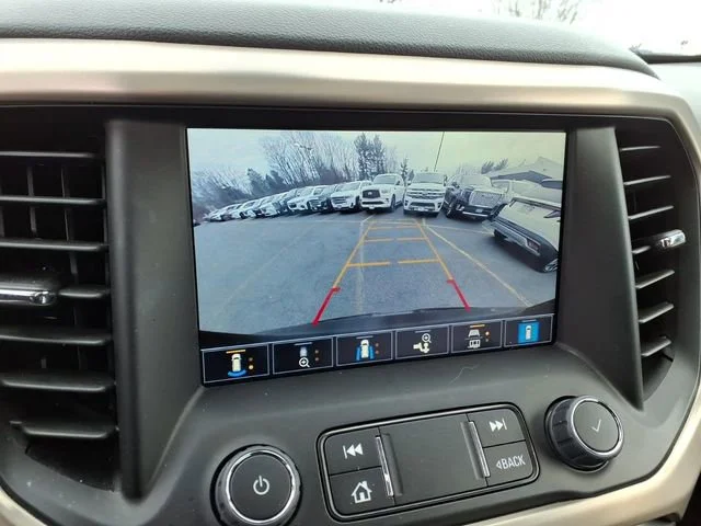 2023 GMC Acadia Denali - Photo 21