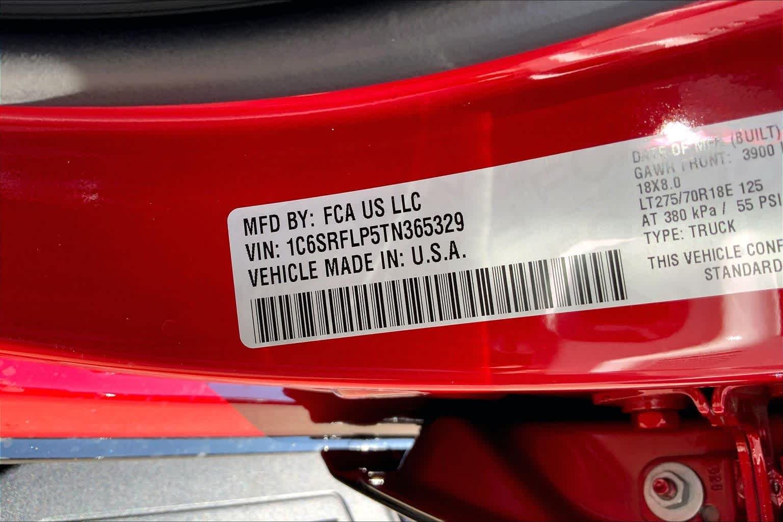 New 2026 Molten Red Pearl-Coat Exterior Paint RAM Rebel image 19