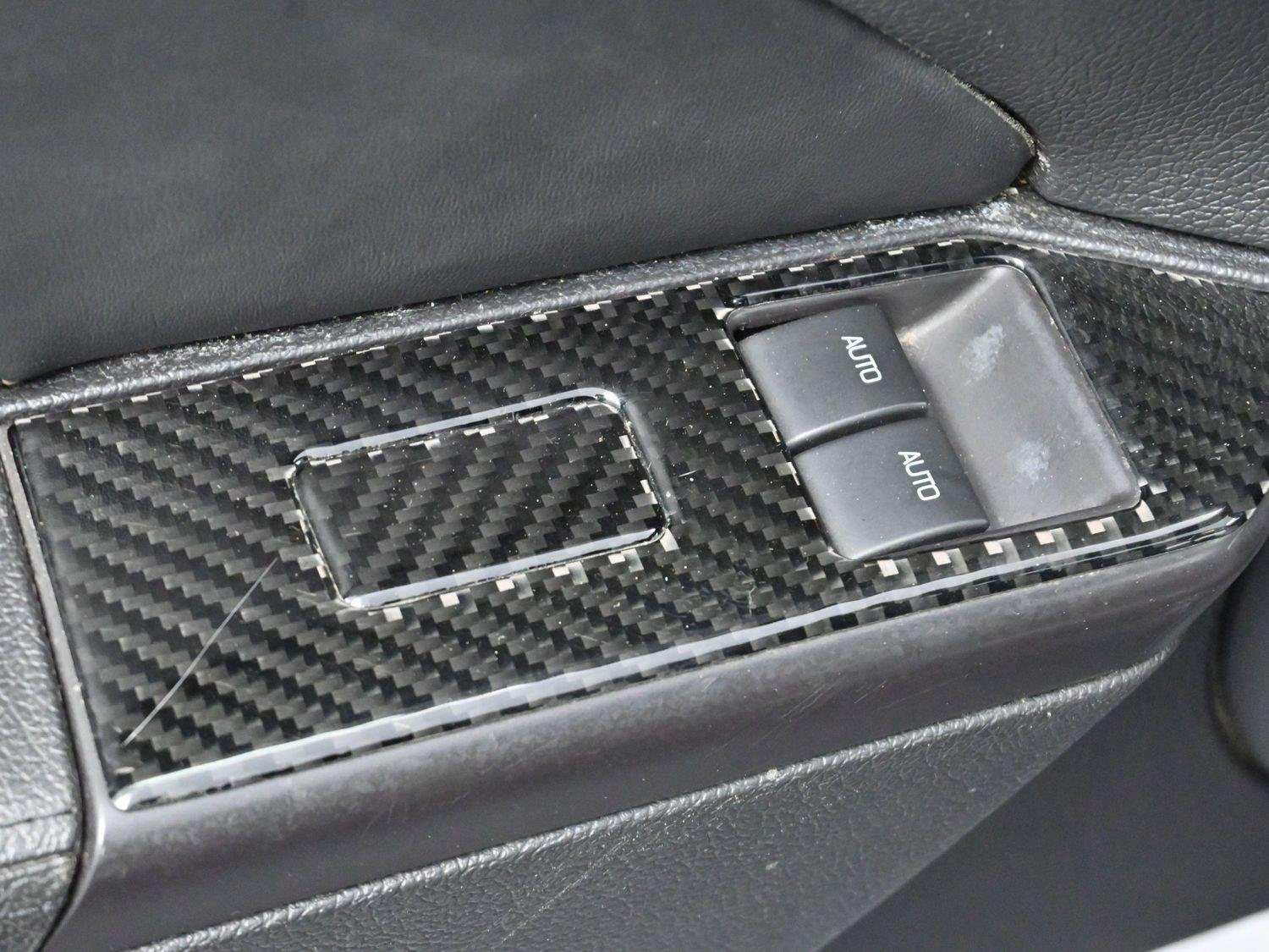 Used 2012 Black Ford GT Premium image 11
