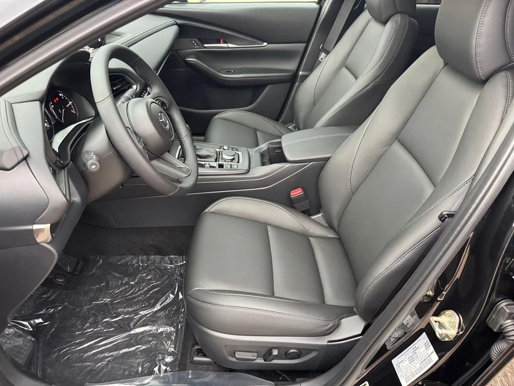 New 2026 Jet Black Mica Mazda 2.5 S Preferred image 8