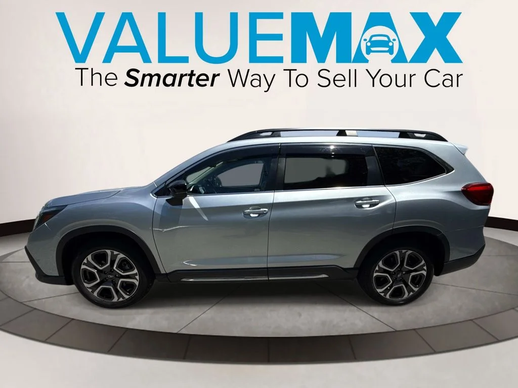 Used 2024 Silver Subaru Limited image 6