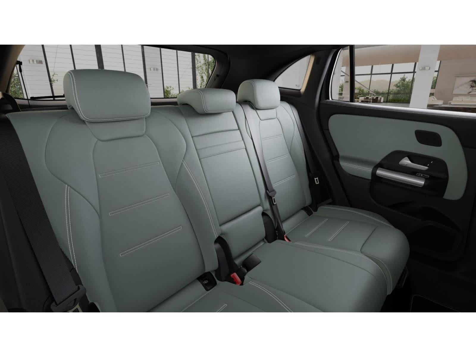 New 2026 Night Black Mercedes-Benz GLA 250 image 4