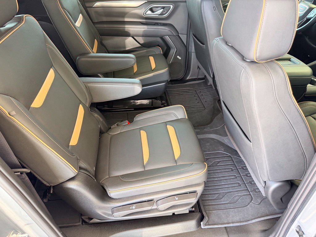 Used 2024 Sterling Metallic GMC AT4 image 38