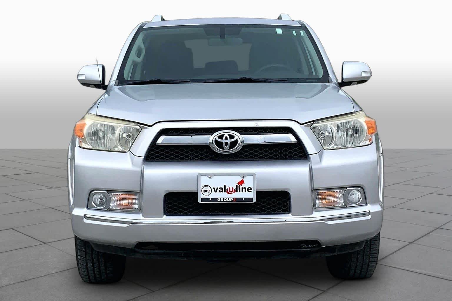 Used 2011 Classic Silver Metallic Toyota SR5 image 3
