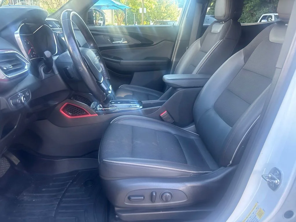 Used 2021 White Chevrolet RS image 19