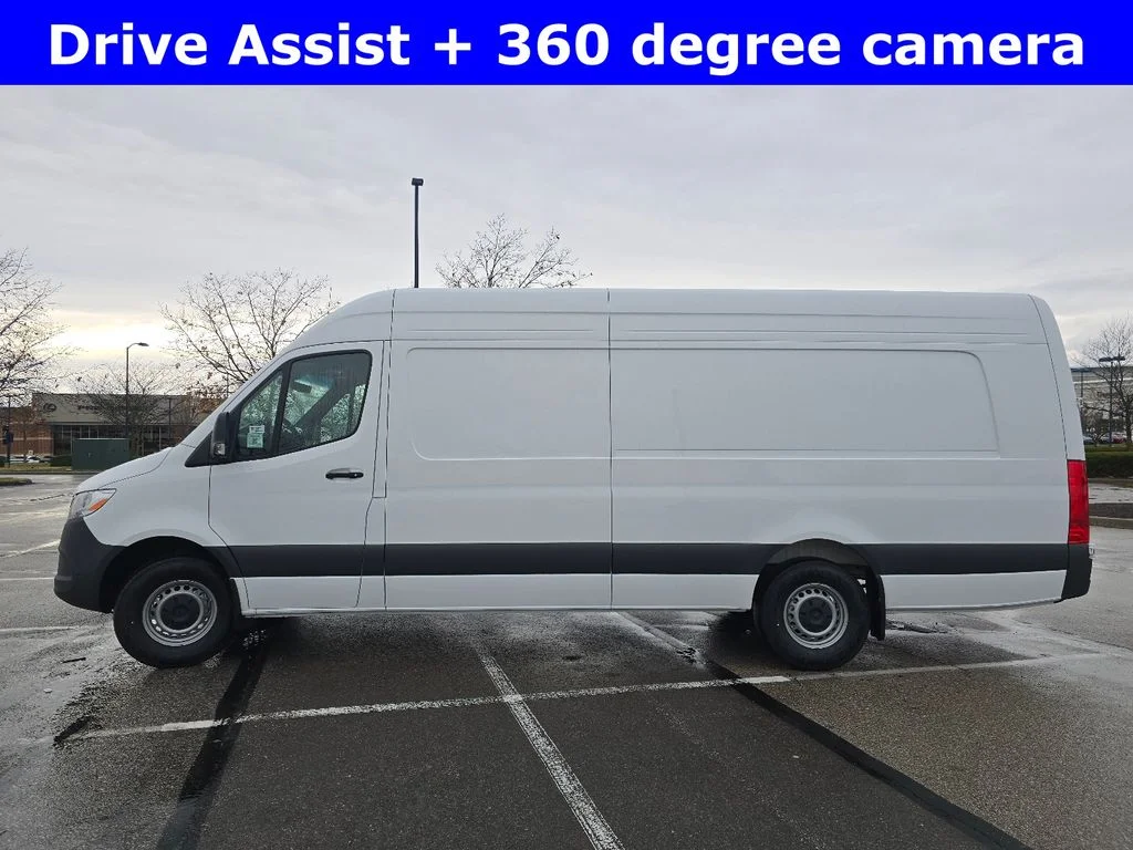 New 2026 Arctic White Mercedes-Benz Cargo 170 WB image 12