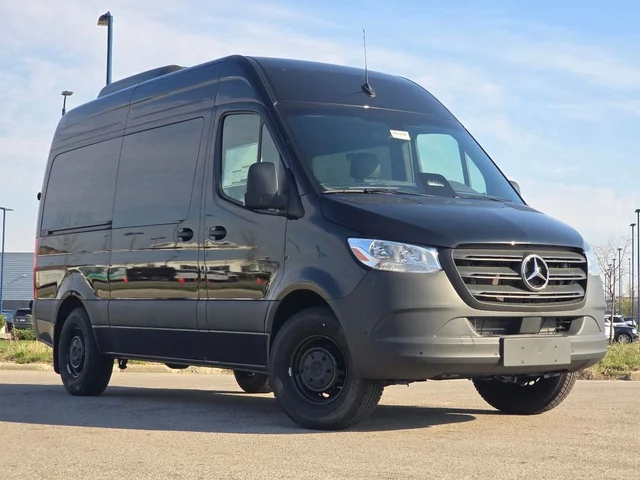 2025 Mercedes-Benz Sprinter 2500 Passenger 144 WB