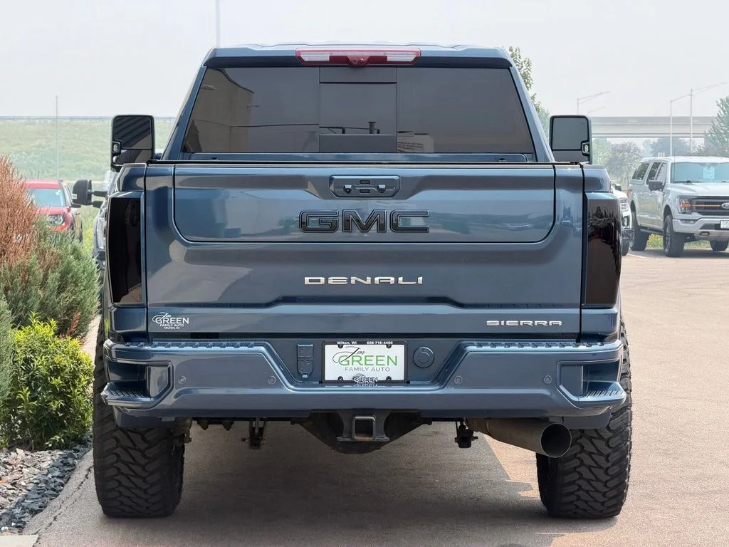 Used 2024 Blue GMC Denali Ultimate image 8