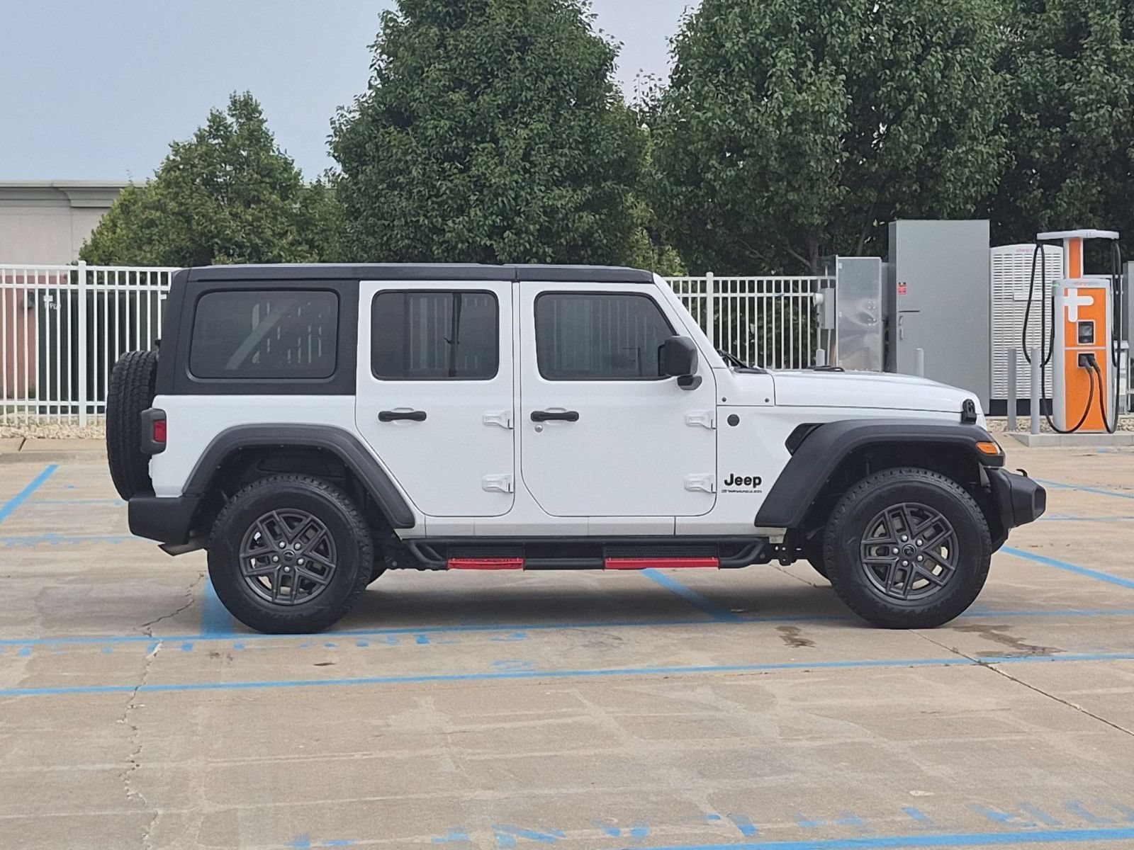 Used 2024 Bright White Clearcoat Jeep Sport S 4WD image 5