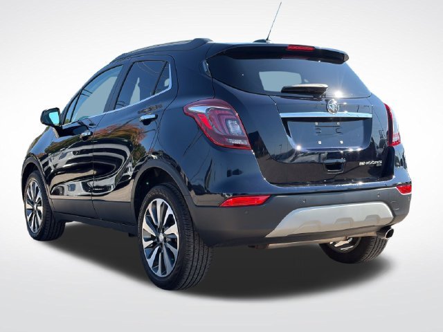 Used 2022 Blue Metallic Buick Preferred image 7