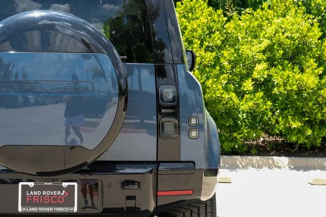New 2026 Tasman Blue Land Rover X-Dynamic SE image 57