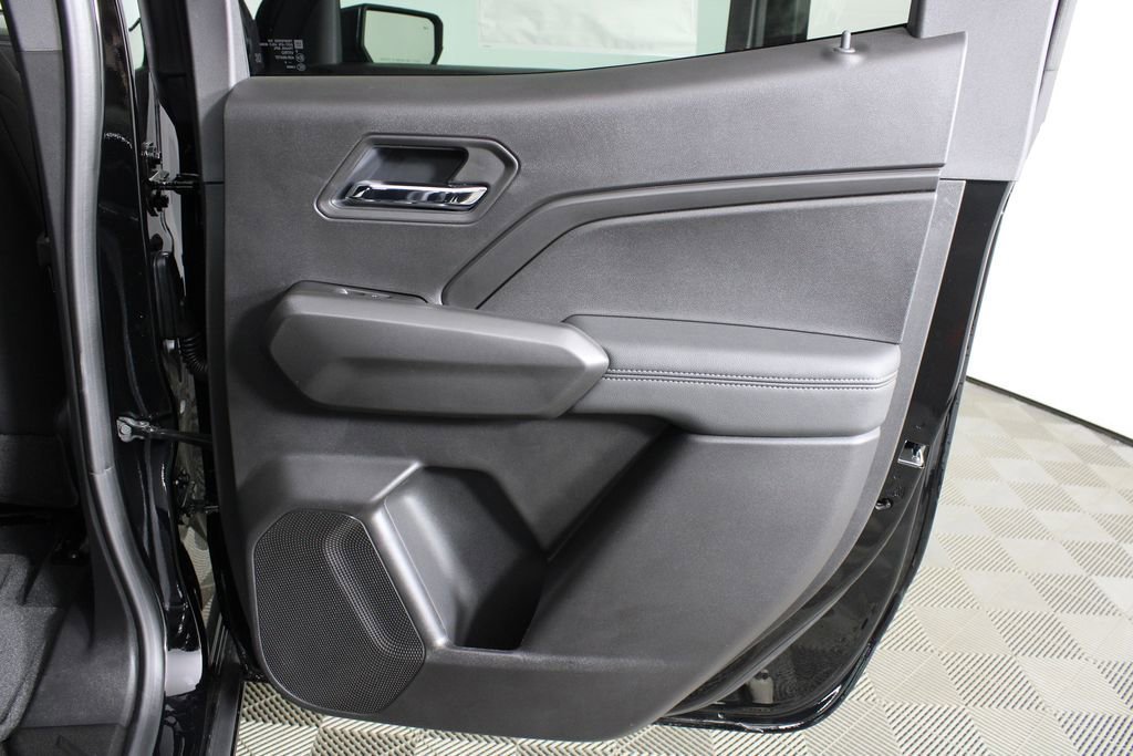 New 2026 Black Chevrolet LT image 9
