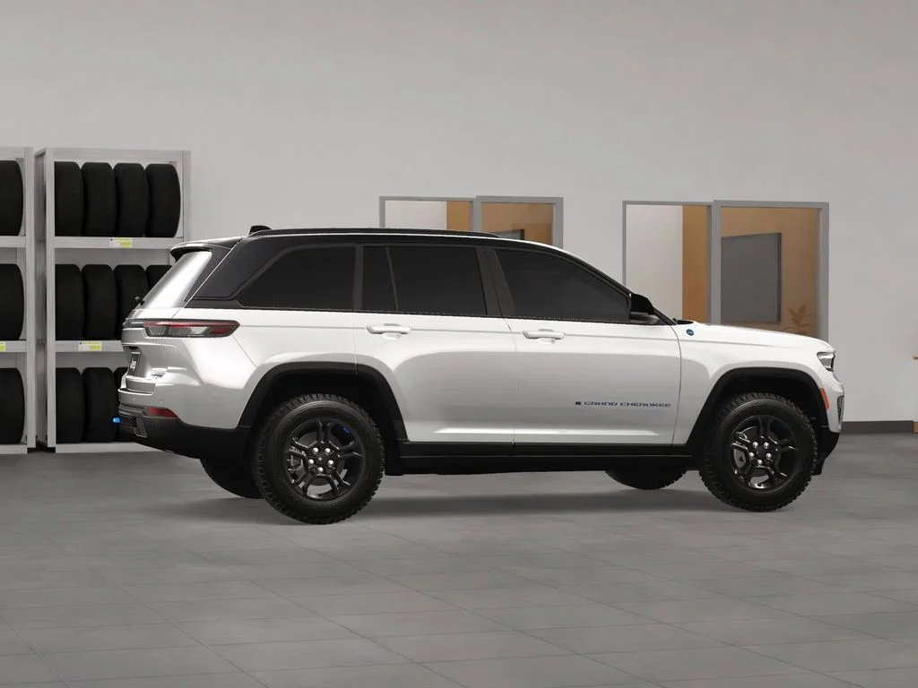 New 2024 Bright White Clearcoat Jeep Trailhawk 4xe image 7