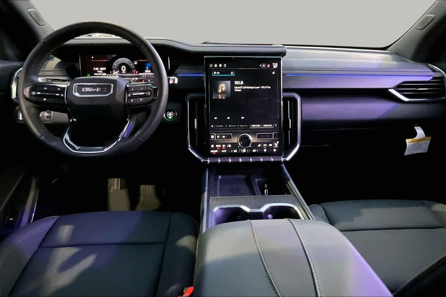 Used 2024 Summit White GMC AWD AT4 image 15