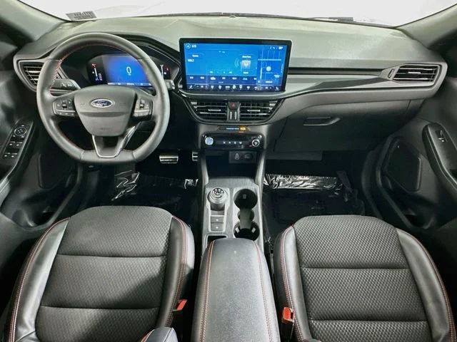 Certified Pre-Owned 2024 Ford Escape ST-Line