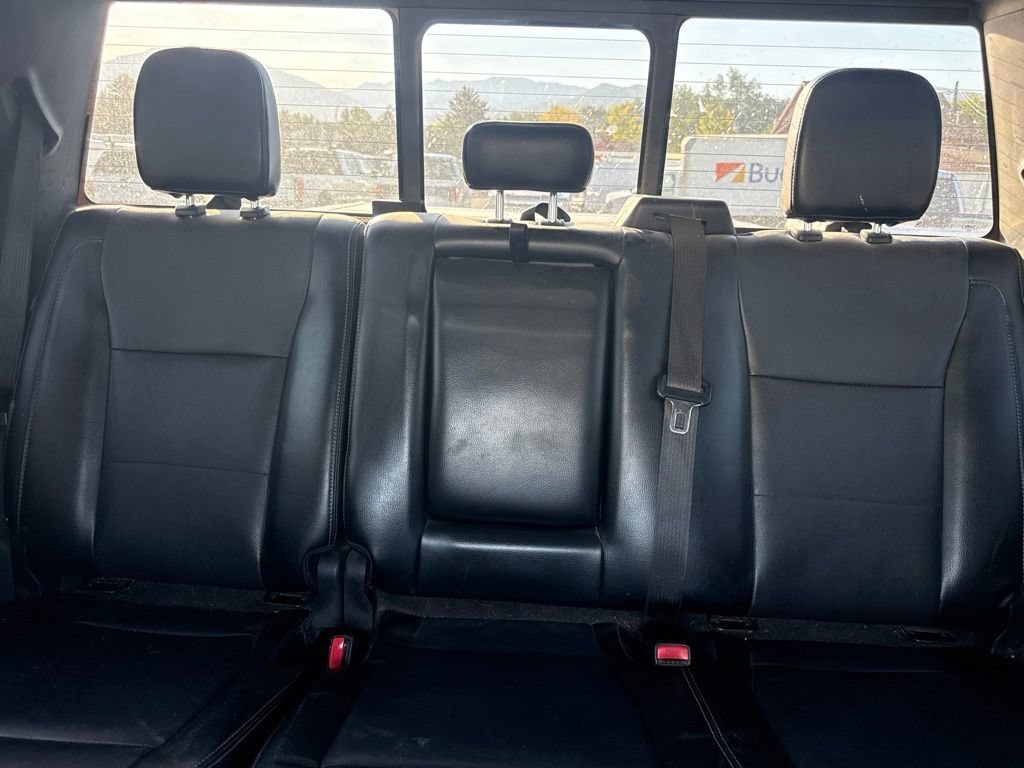 Used 2015  Ford  image 22
