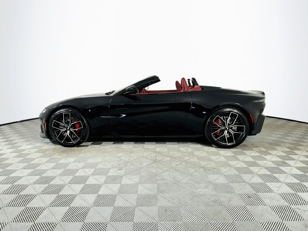 Used 2022 Black Aston Martin Base image 4