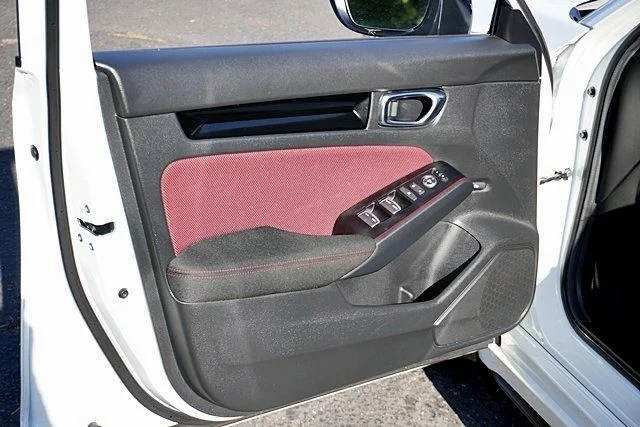 Used 2025  Honda  image 21