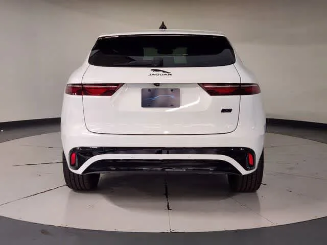New 2026 Fuji White Jaguar R-Dynamic S image 10