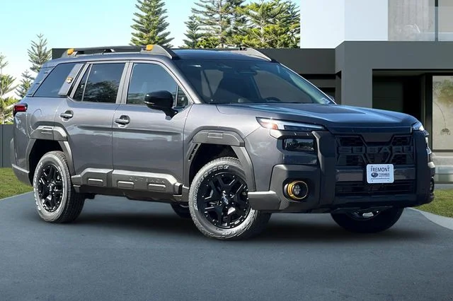 New 2026 MAGNETITE GRAY METALLIC Subaru Wilderness image 2