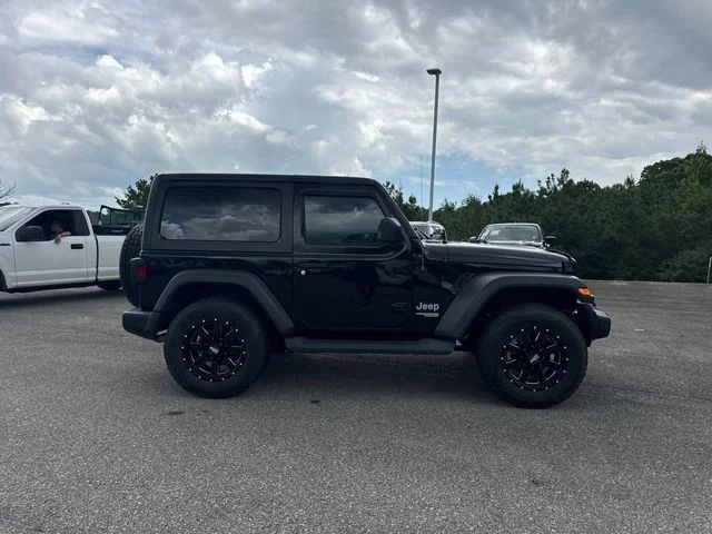 Used 2018 Black Jeep Sport S image 3