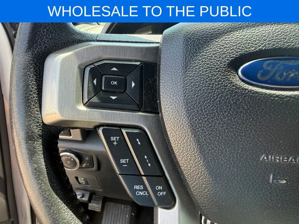 Used 2016 White Ford Platinum image 20