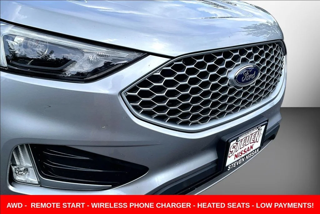 Used 2024 Silver Ford SEL image 38
