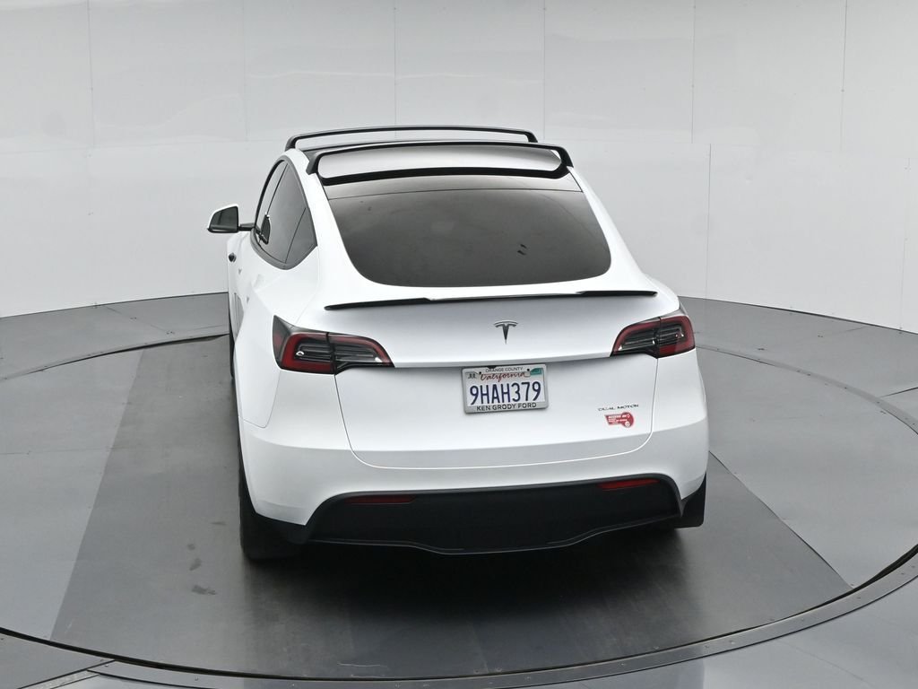 Used 2023 White Tesla Long Range image 38
