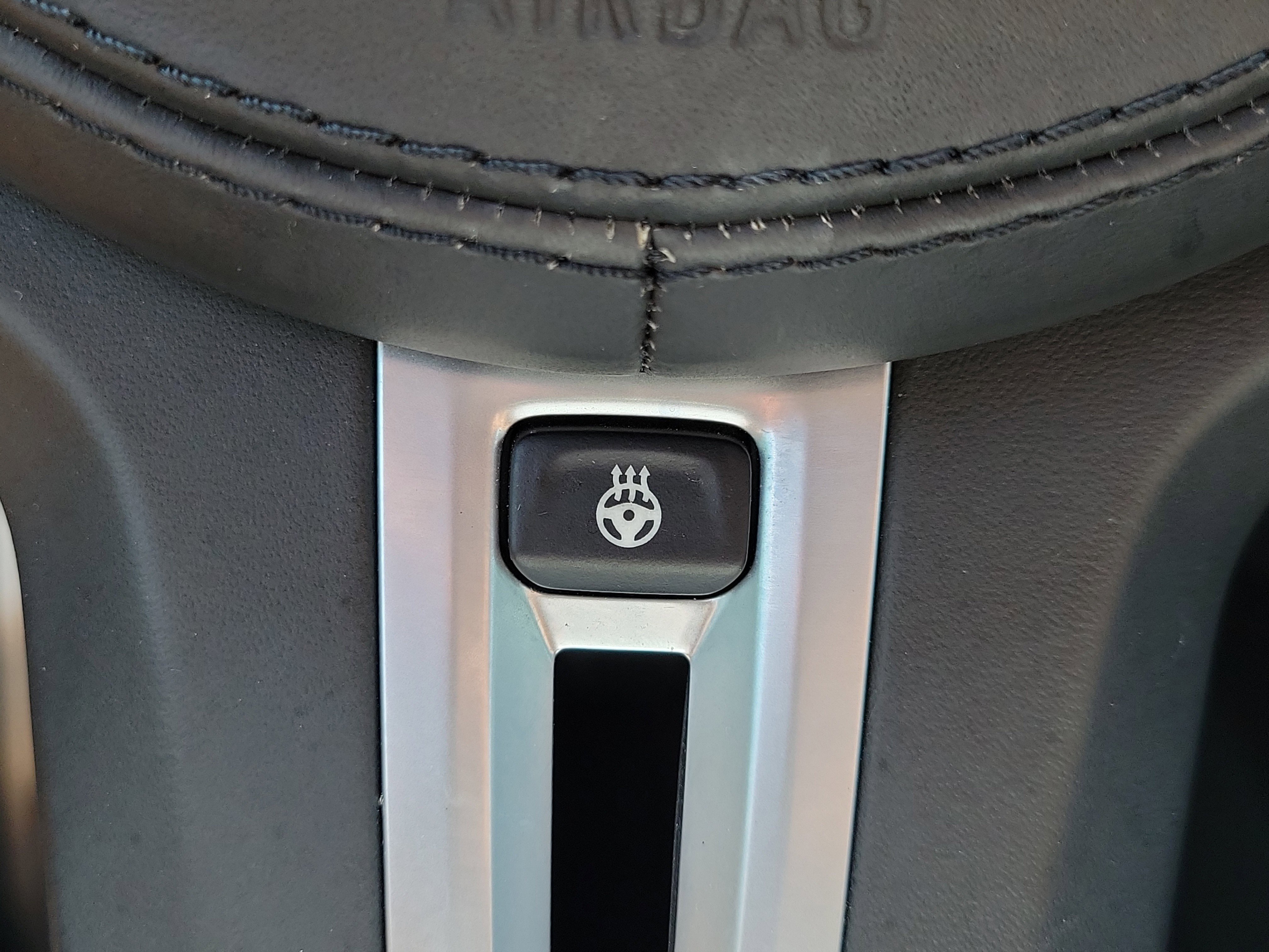 Used 2020 Black Sapphire Metallic BMW Base image 18