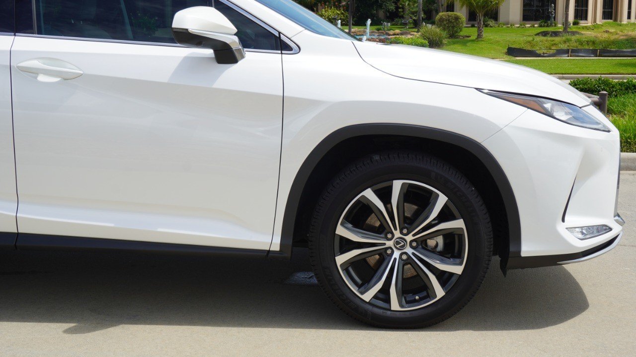 Used 2022 White Lexus RX 350 image 9