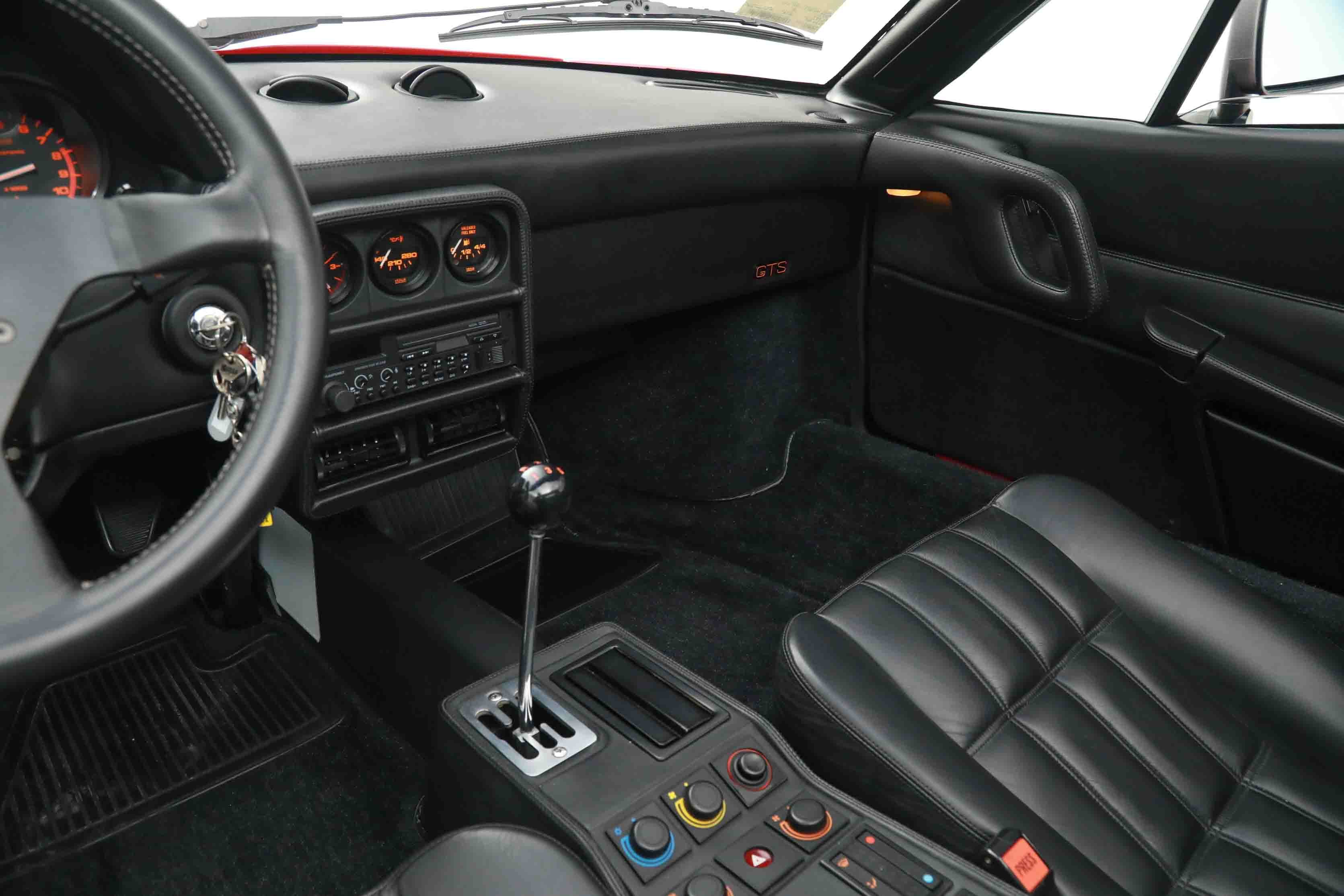 1989 Ferrari 328 - Photo 31