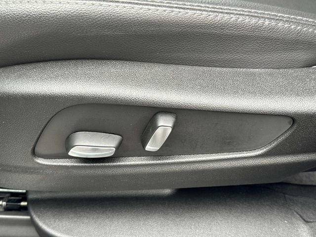 New 2025 Crystal White Tricoat Cadillac Luxury image 30