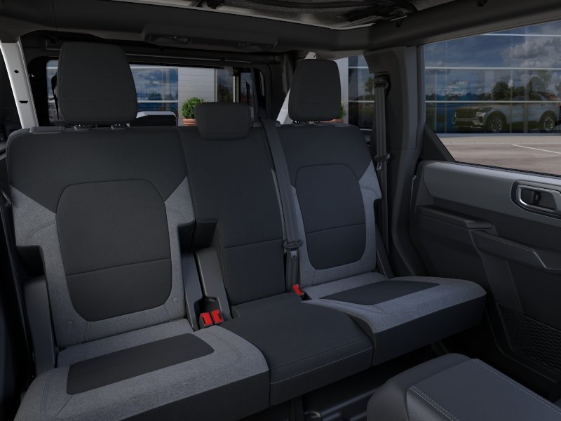 2025 Ford Bronco 4-Door Base - Photo 11
