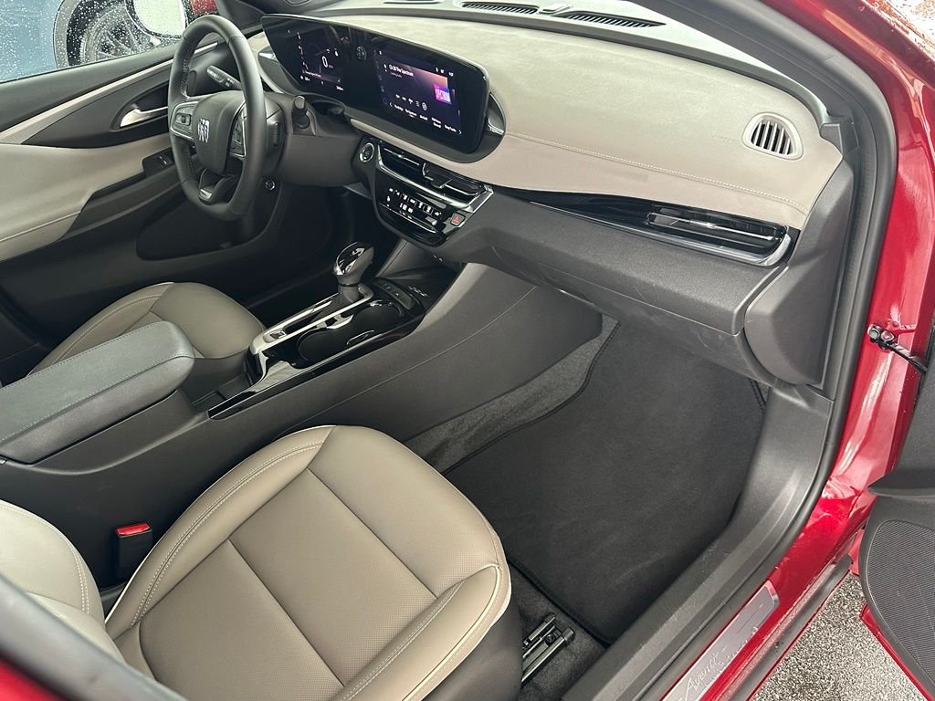 Used 2025 Red Buick Avenir image 38