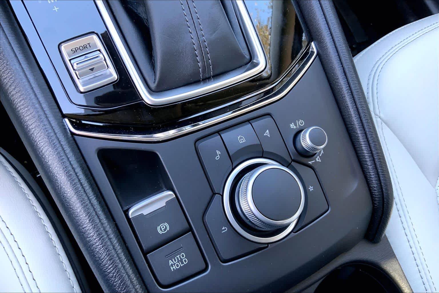 2025 Mazda CX-5 S Preferred package - Photo 18